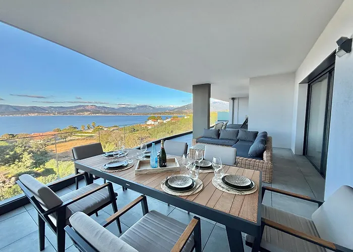 דירה Vue Royal Palm A13